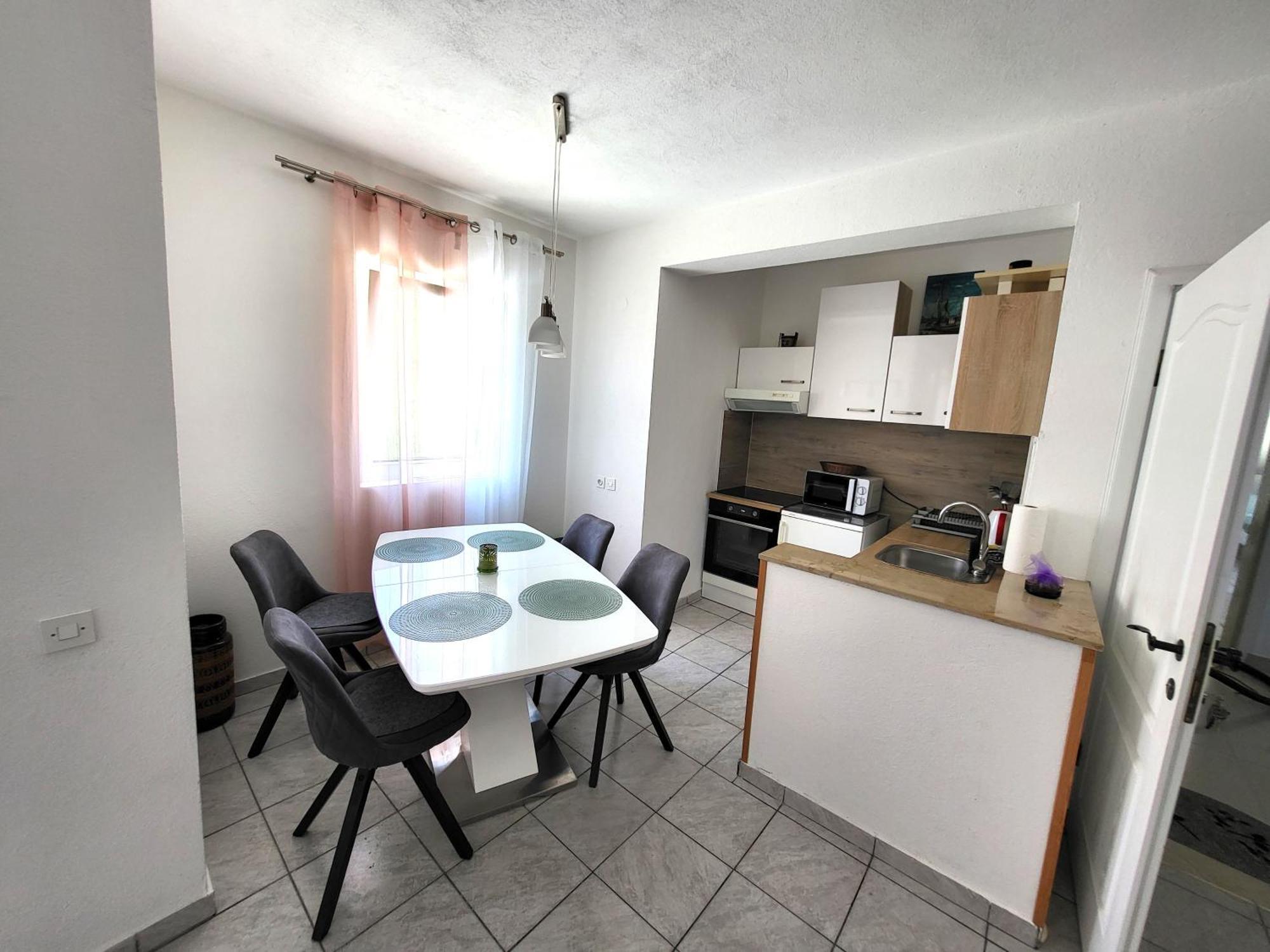 Apartments Pitve 젤사 외부 사진